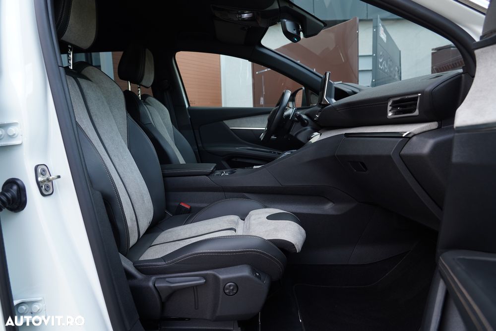 Peugeot 3008 PHEV 300 EAT8 4X4 Allure Pack - 27