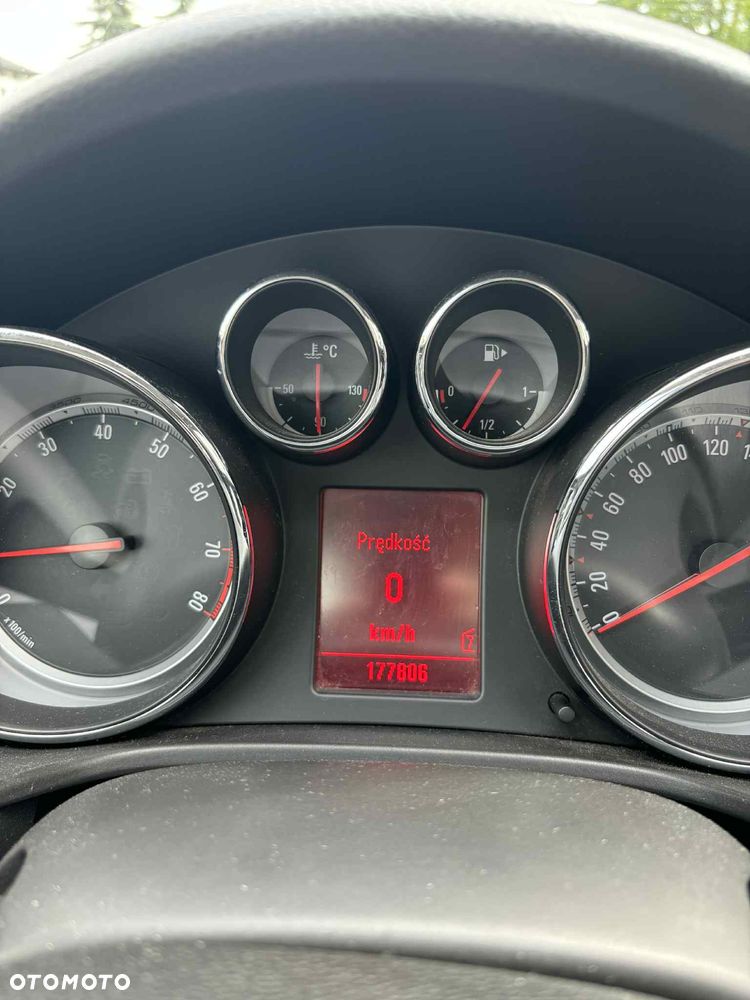 Opel Insignia 2.0 T Sport 4x4 - 6