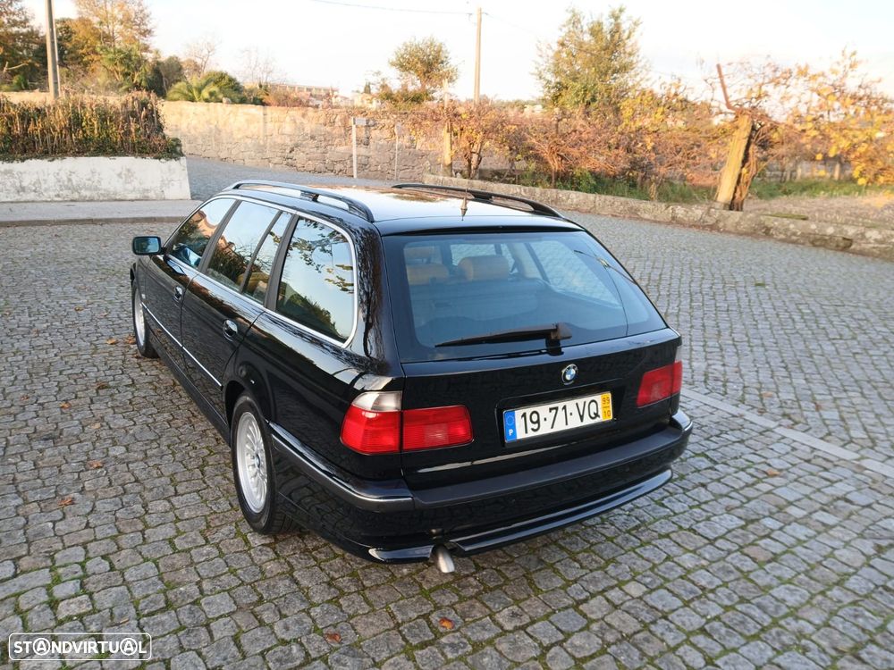BMW 530 dA Touring - 33
