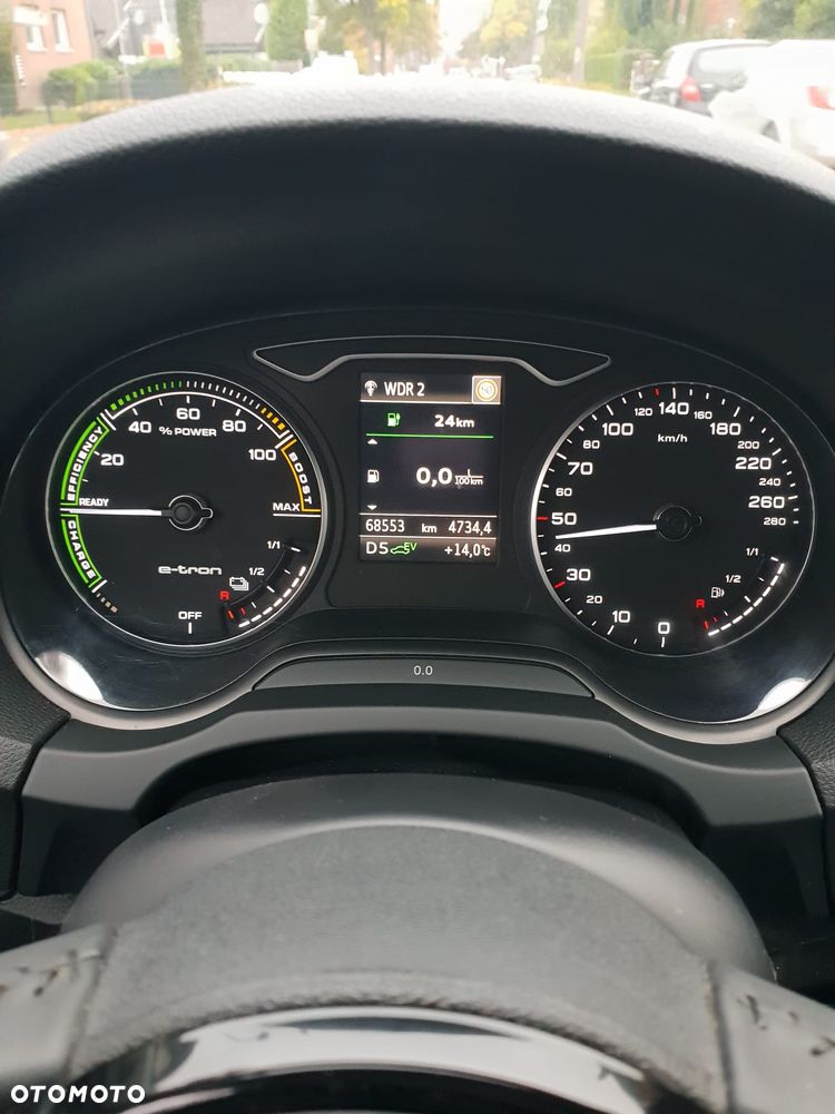 Audi A3 Sportback 1.4 TFSI e-tron sport - 11