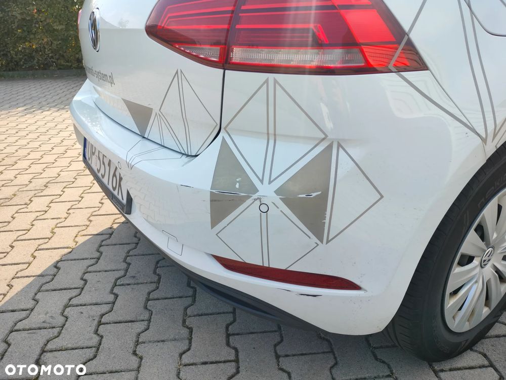 Volkswagen Golf 1.6 TDI BMT Start - 11