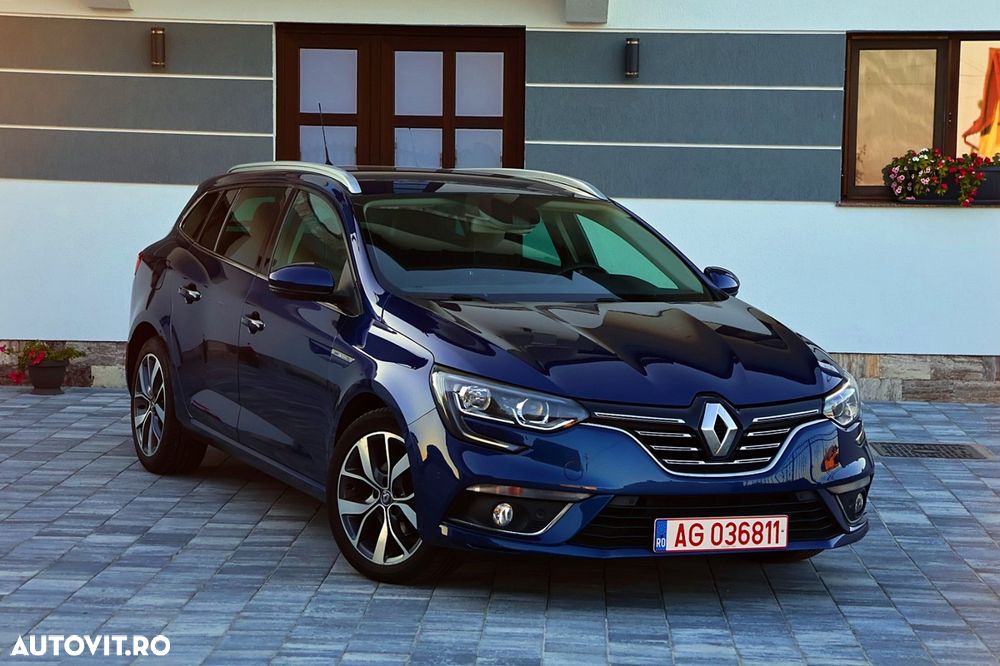 Renault Megane ENERGY dCi 110 Start & Stop Bose Edition - 2