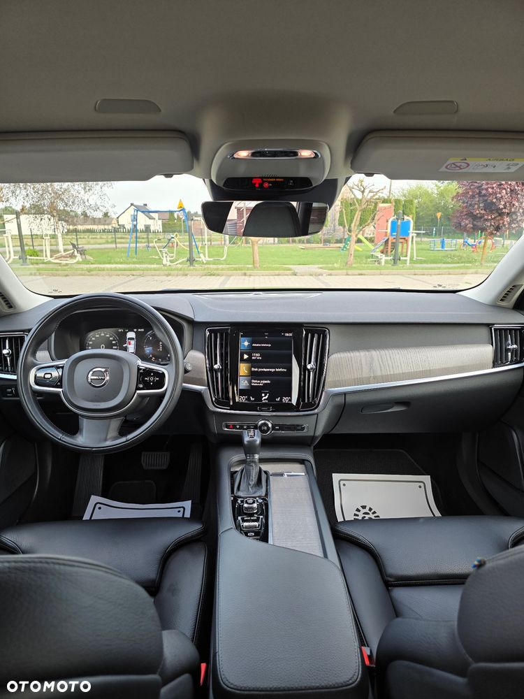Volvo V90 Cross Country D5 AWD Geartronic - 18