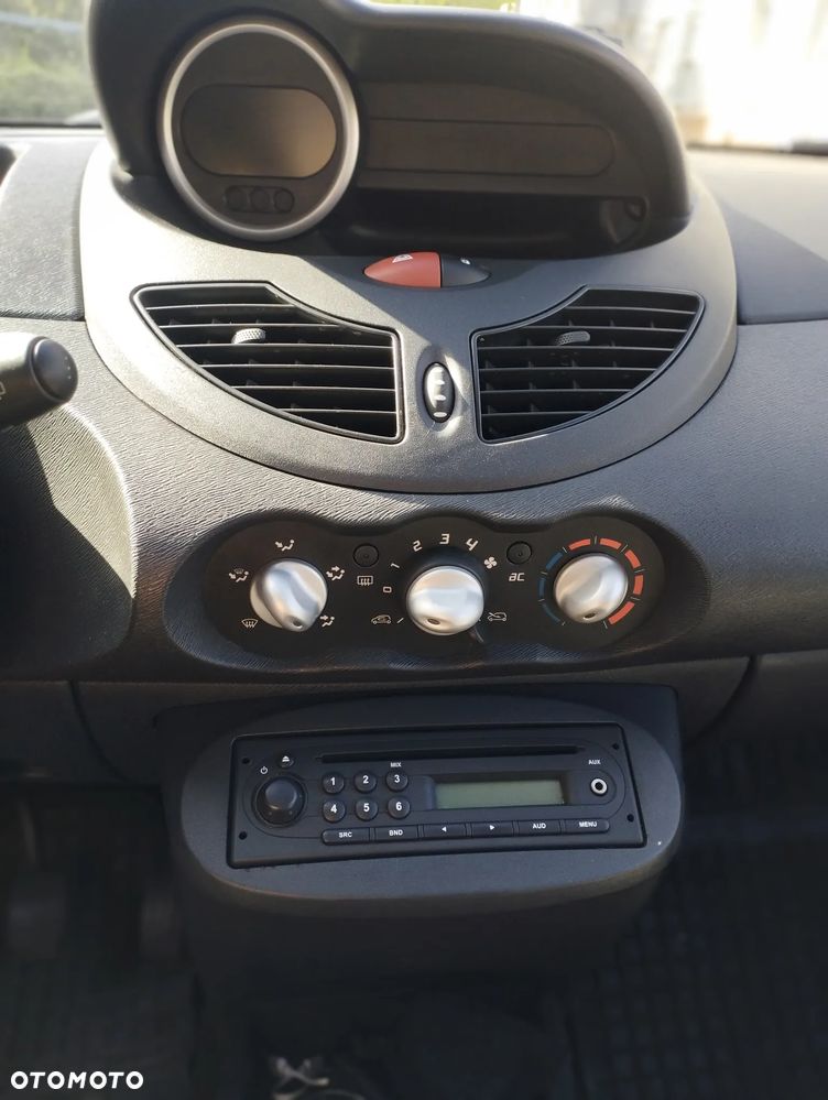 Renault Twingo - 8