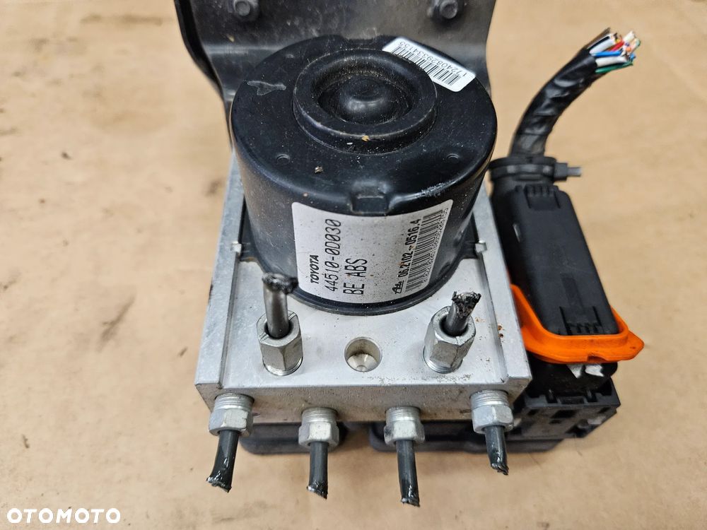 Toyota Yaris II 2 P9 pompa sterownik ABS 44510-0D030 89541-0D040 - 2