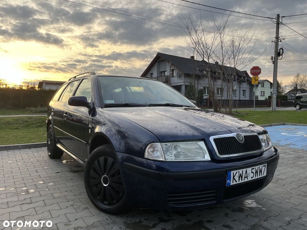 Skoda Octavia 1.6 Tour Ice - 6