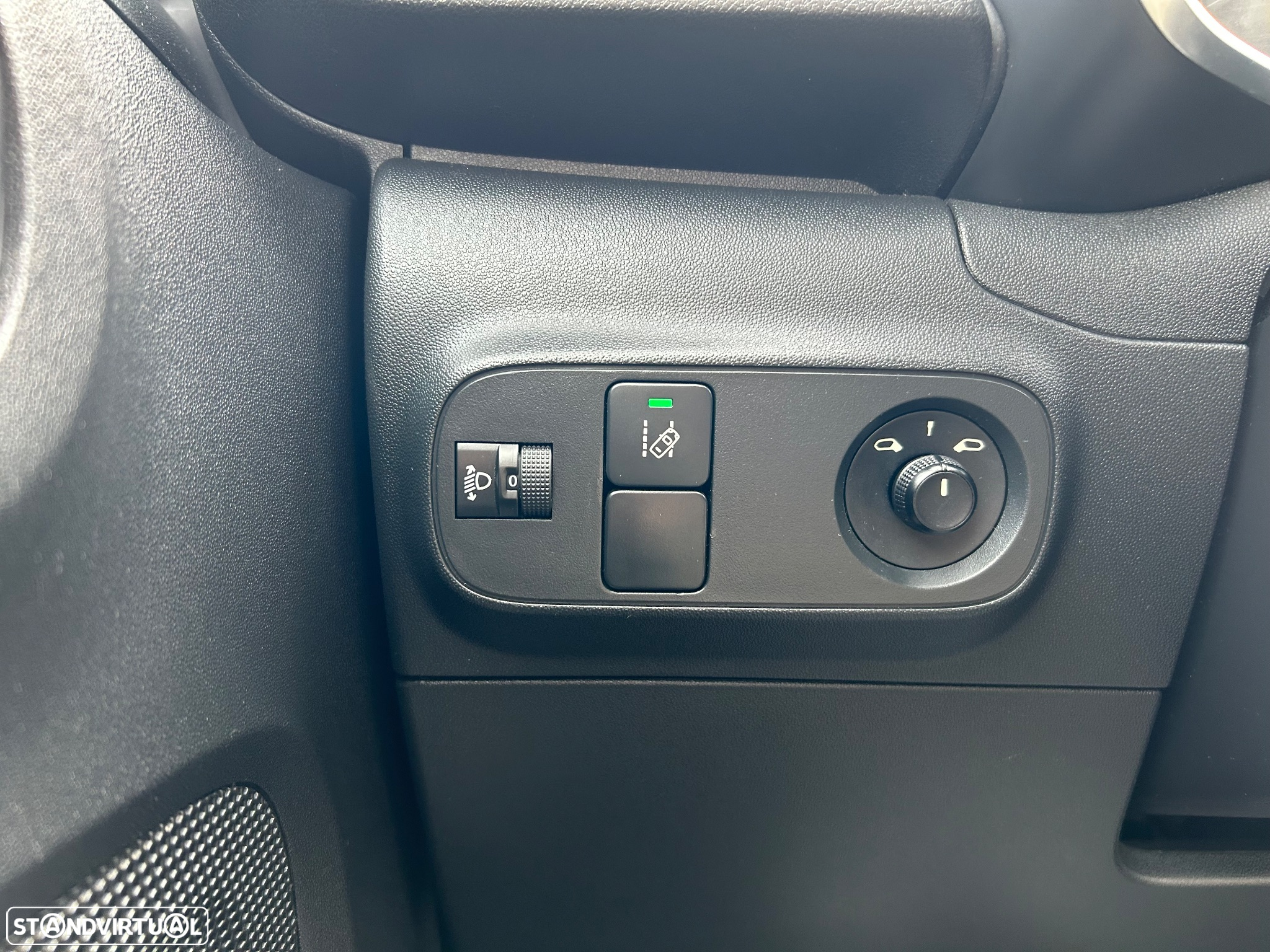 Citroën C3 1.6 BlueHDi Shine - 13