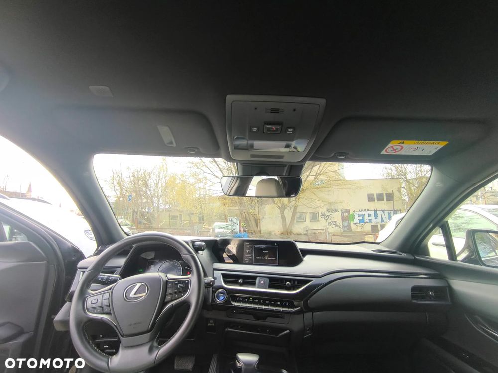 Lexus UX 250h Elegance 2WD - 16