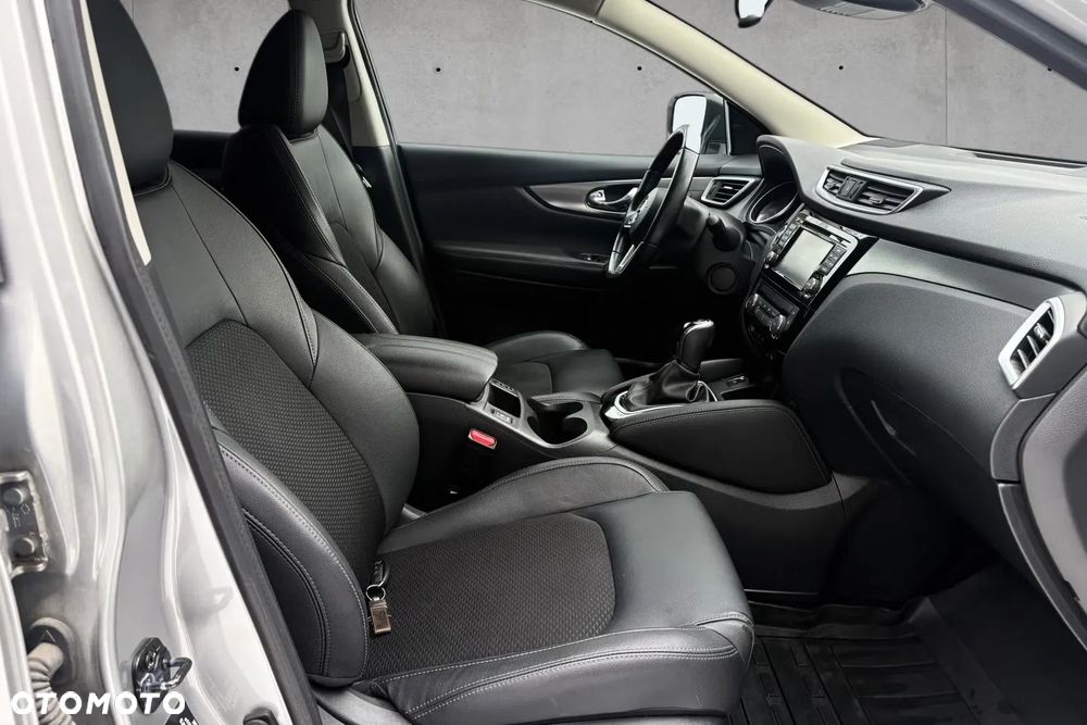 Nissan Qashqai - 12