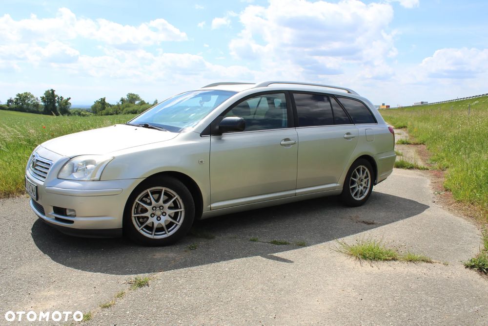 Toyota Avensis 2.0 D-4D Sol Plus - 6
