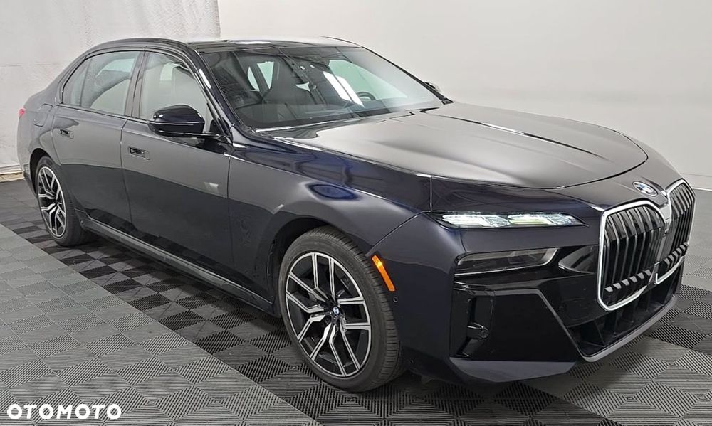 BMW Seria 7 - 7
