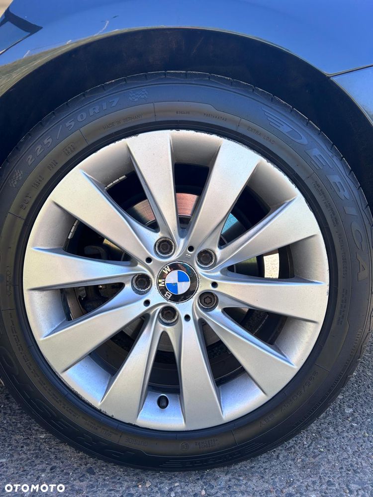 BMW Seria 3 320i - 14