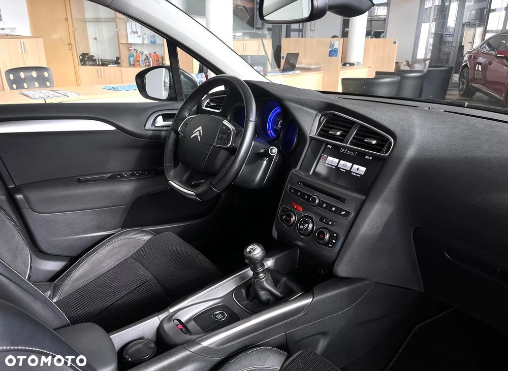 Citroën C4 1.2 PureTech Feel S&S - 25