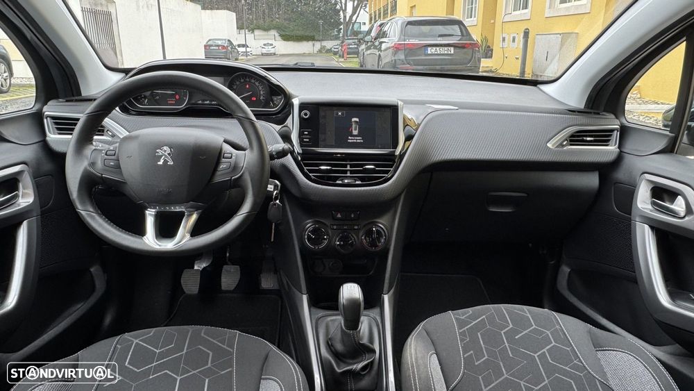 Peugeot 2008 1.2 PureTech Style - 20