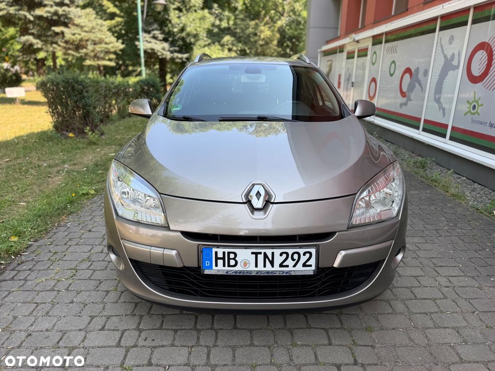 Renault Megane 2.0 140 CVT Luxe - 3