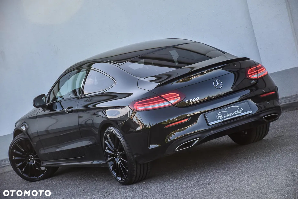 Mercedes-Benz Klasa C 300 Coupe 9G-TRONIC Night Edition - 9
