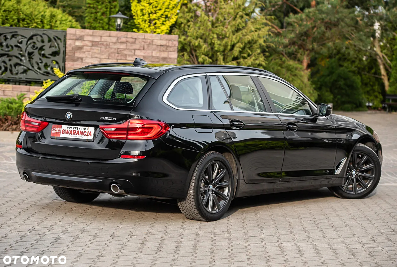 BMW Seria 5 520d Luxury Line - 16