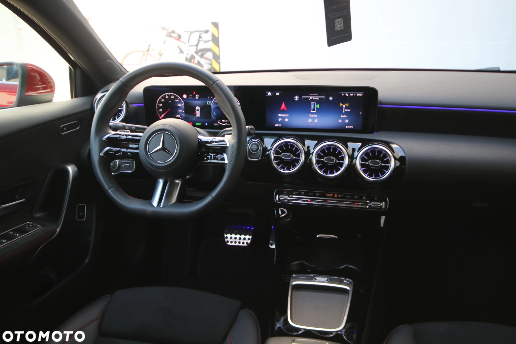 Mercedes-Benz Klasa A 250 e PHEV AMG Line 8G-DCT - 16