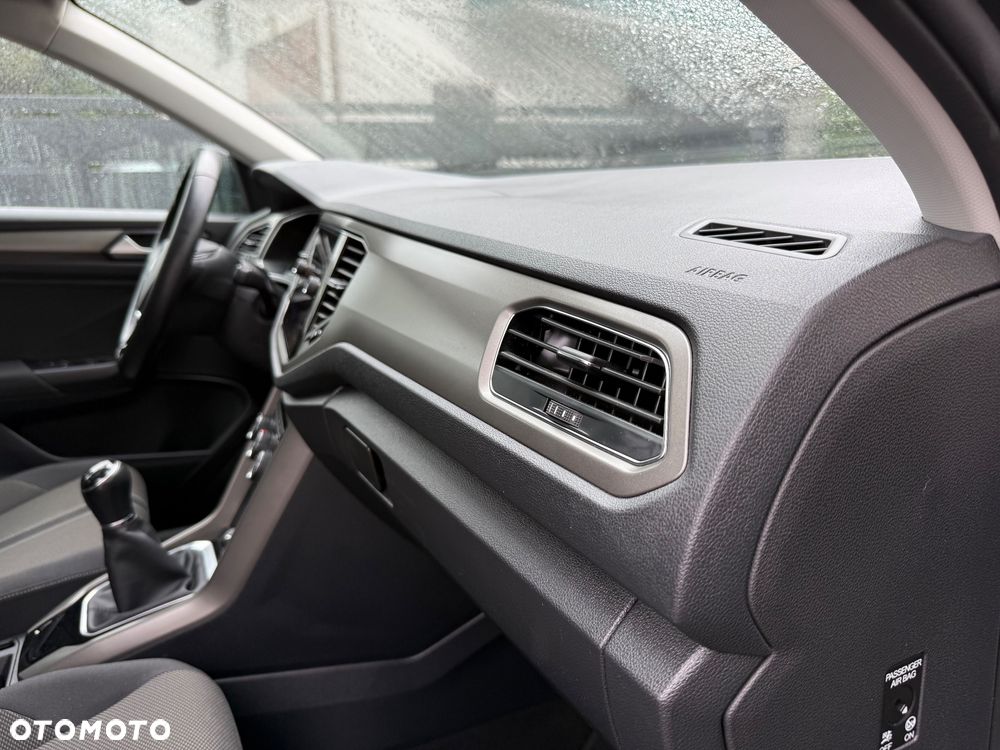 Volkswagen T-Roc 1.0 TSI Advance - 17
