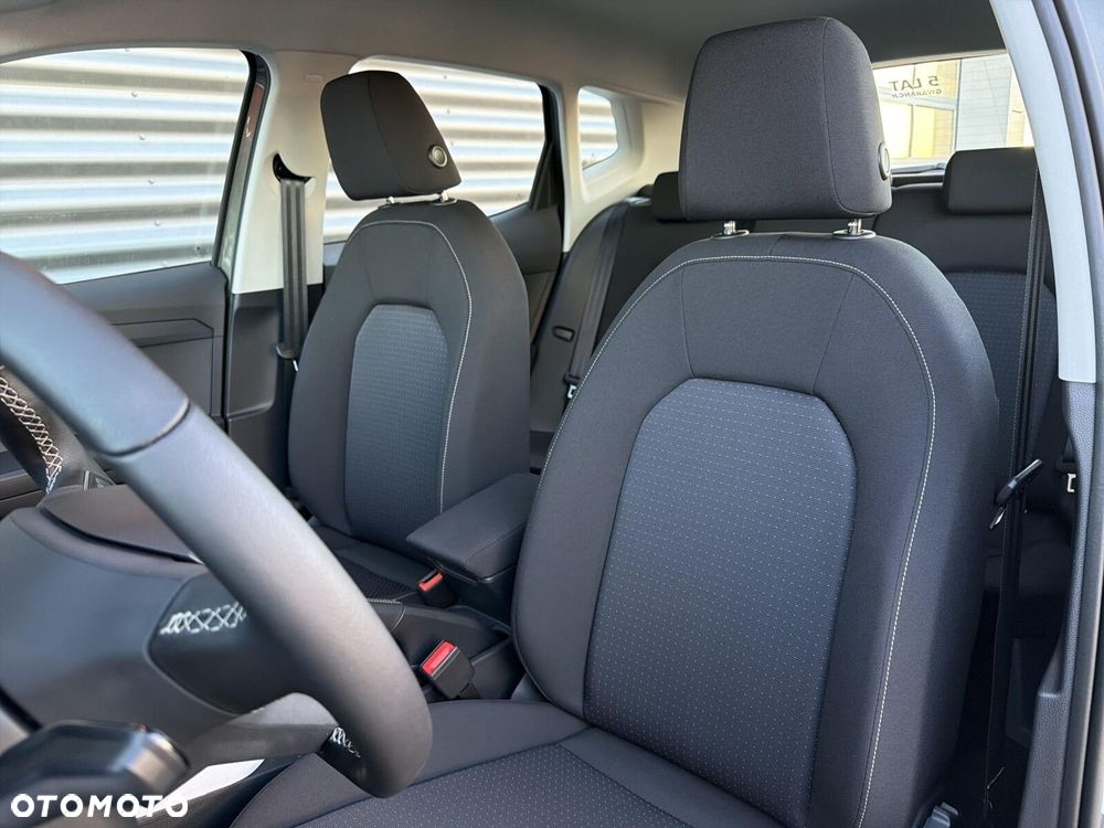 Seat Arona - 13