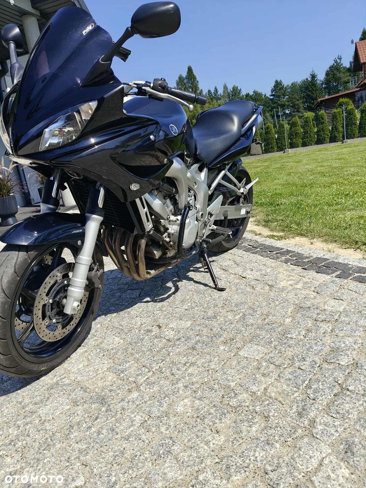 Yamaha FZ6 - 6