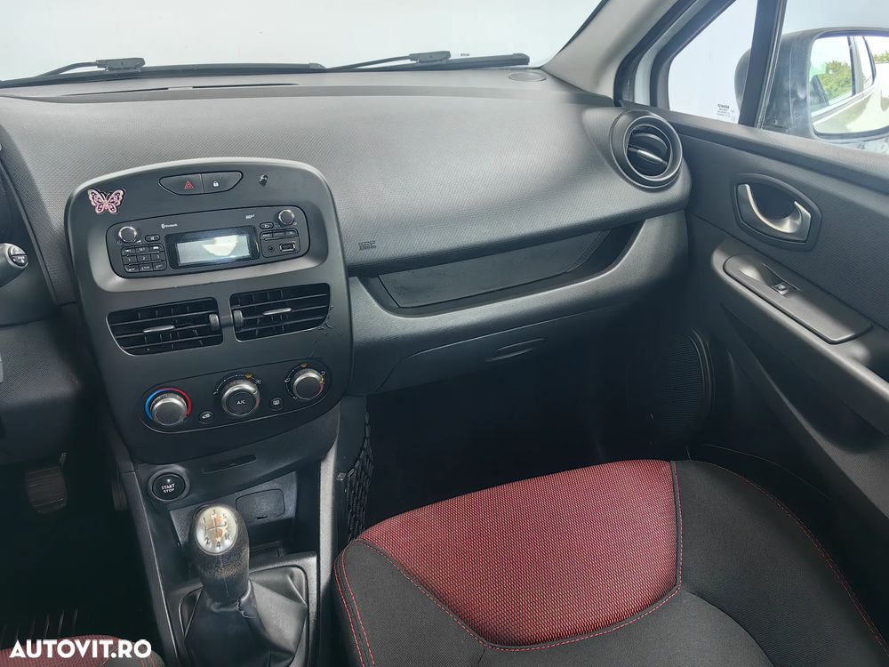 Renault Clio TCe Life Evo - 17