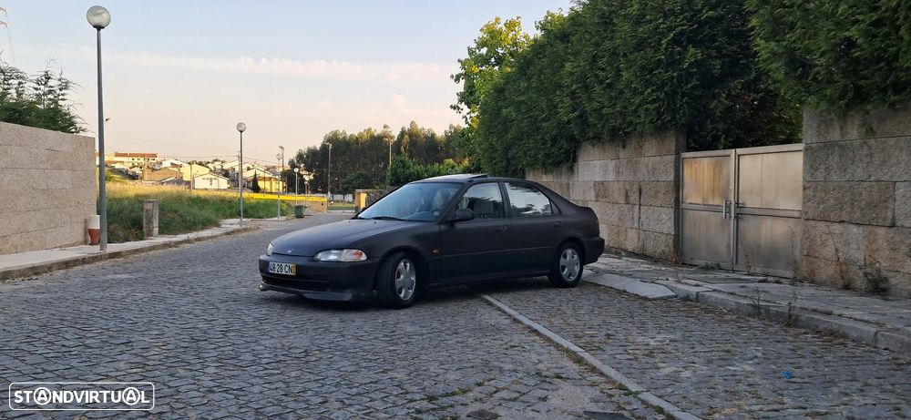 Honda Civic 1.6 ESi - 10