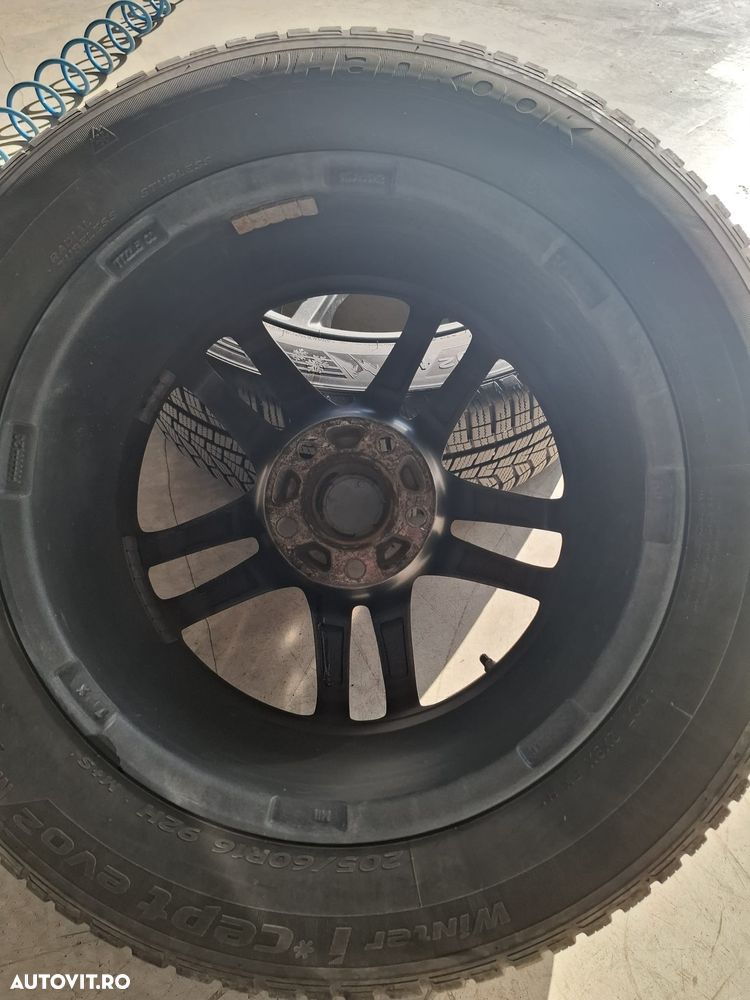 Set de Roti cu cauciucuri de Iarna 5x114,3 - 3