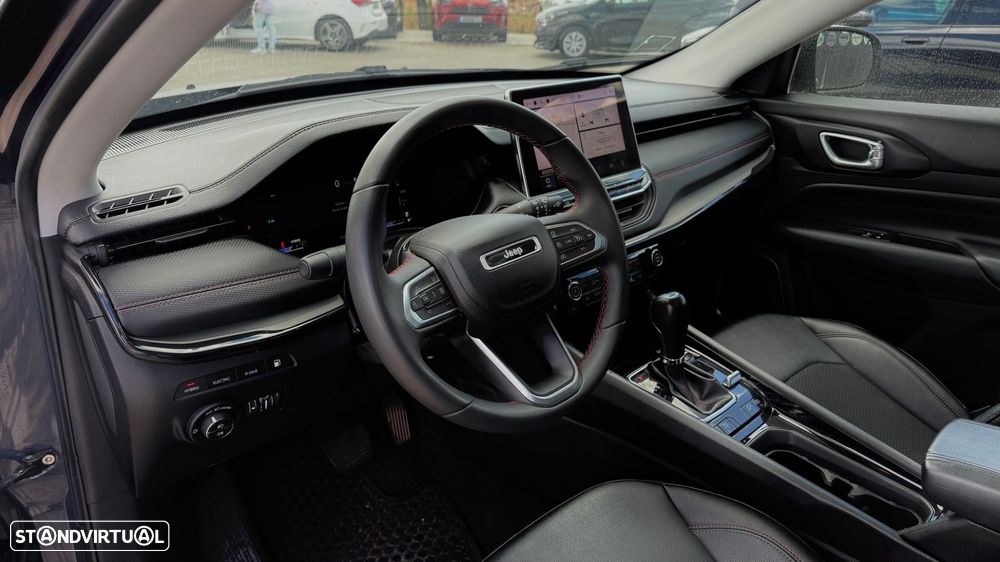 Jeep Compass 1.3 TG Trailhawk - 6