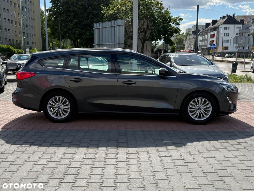 Ford Focus 1.5 EcoBlue Titanium - 11
