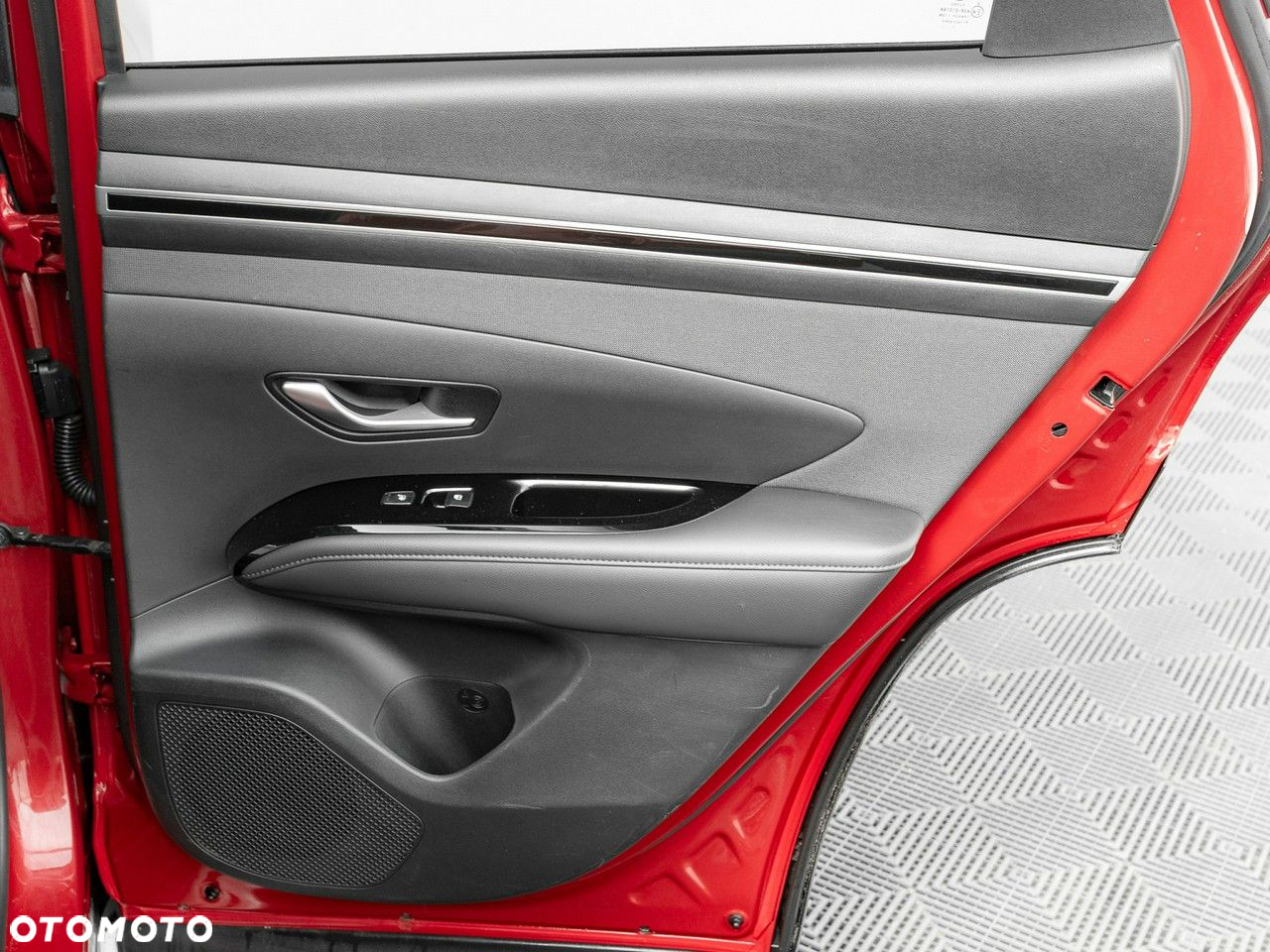 Hyundai Tucson 1.6 T-GDi HEV Executive 4WD - 31