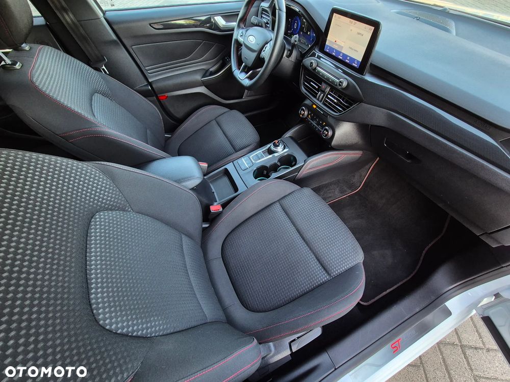 Ford Focus 2.0 EcoBlue ST-Line - 22