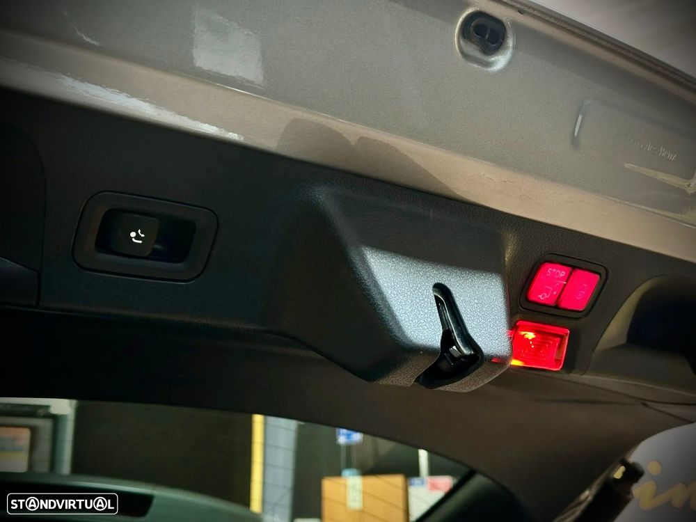 Mercedes-Benz CLA 180 d 7G-DCT AMG Line - 10