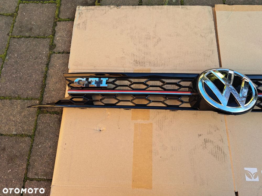 Volkswagen Polo VI gti grill atrapa chłodnicy 2G0853651J 2017- - 6