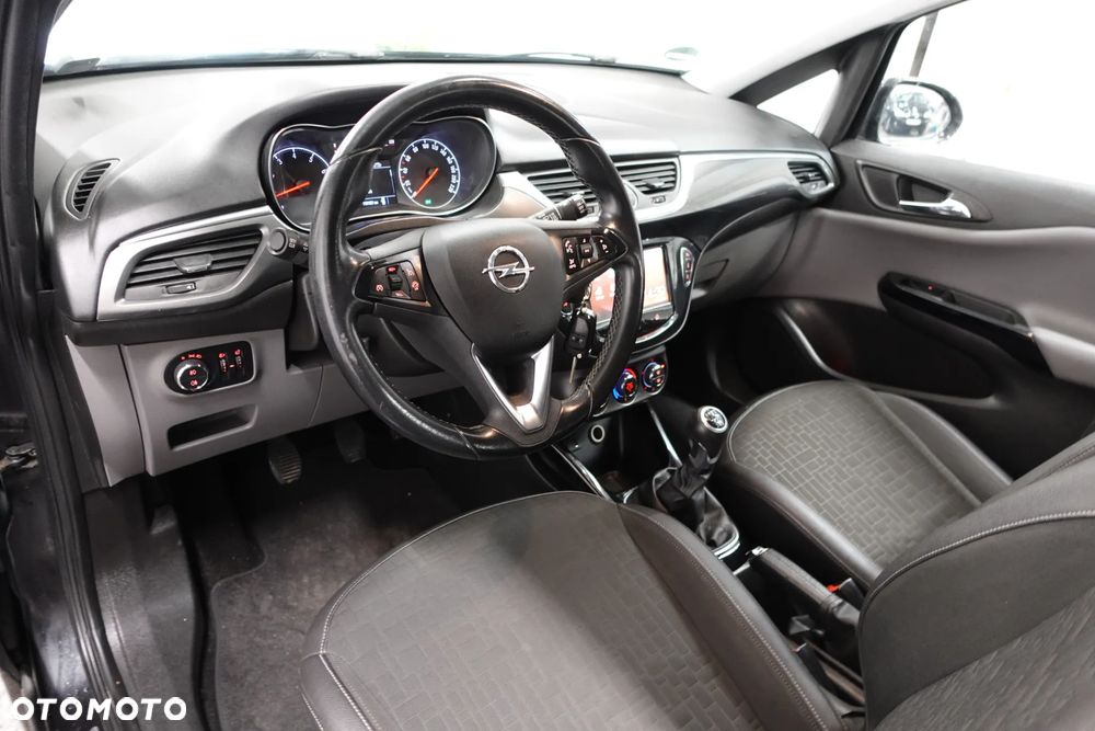 Opel Corsa 1.0 T Cosmo S&S - 19