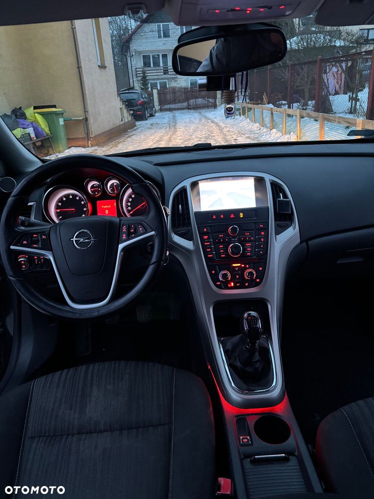 Opel Astra 1.4 Turbo Cosmo - 7