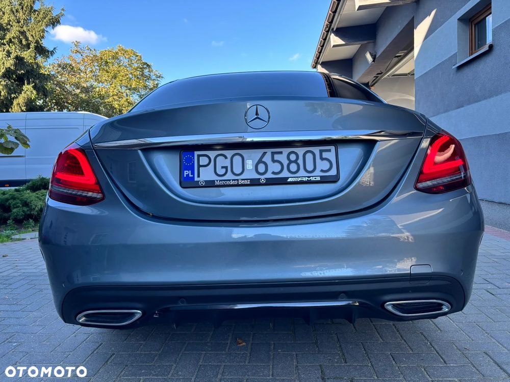 Mercedes-Benz C-Class 2020 photo 5