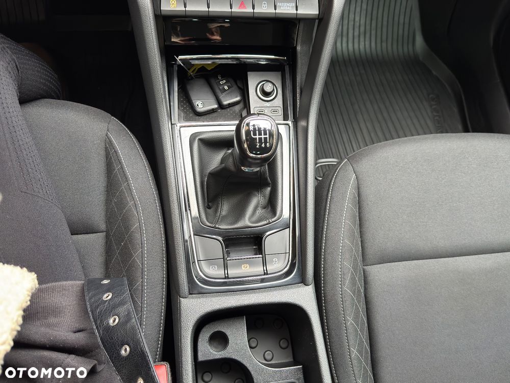 Skoda Karoq 2.0 TDI SCR Clever - 24