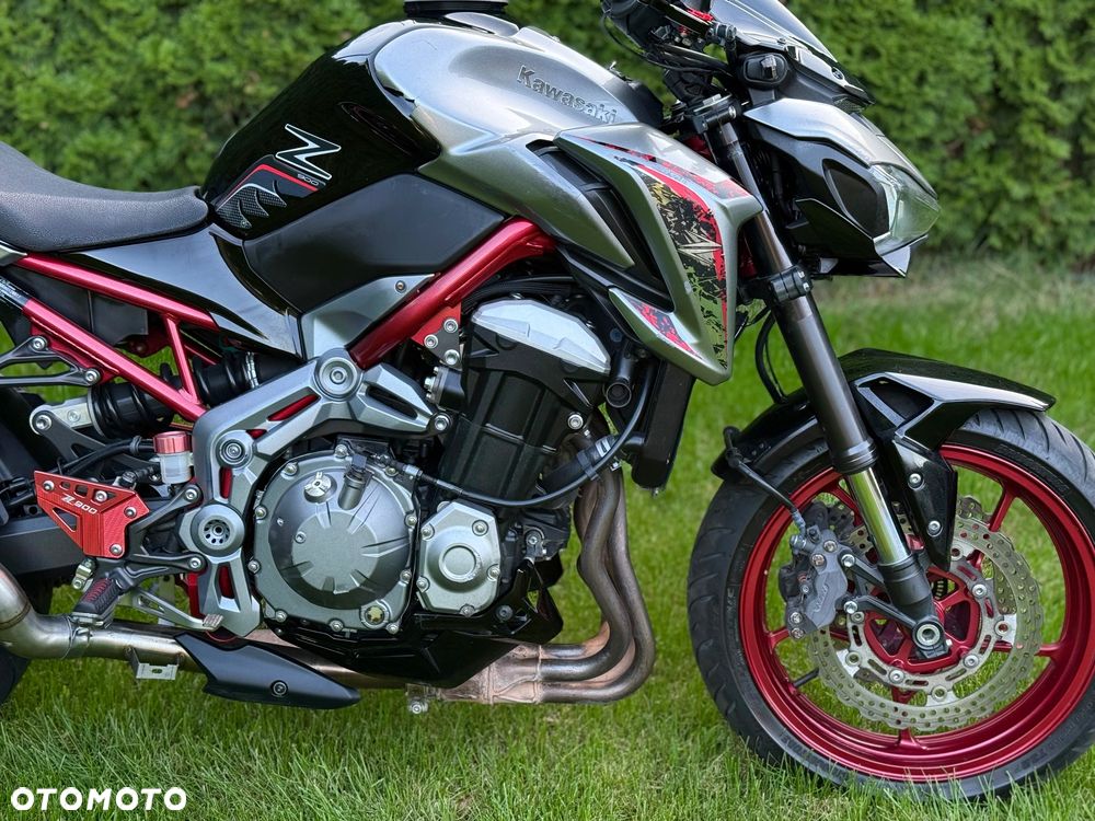 Kawasaki Z 900 - 10