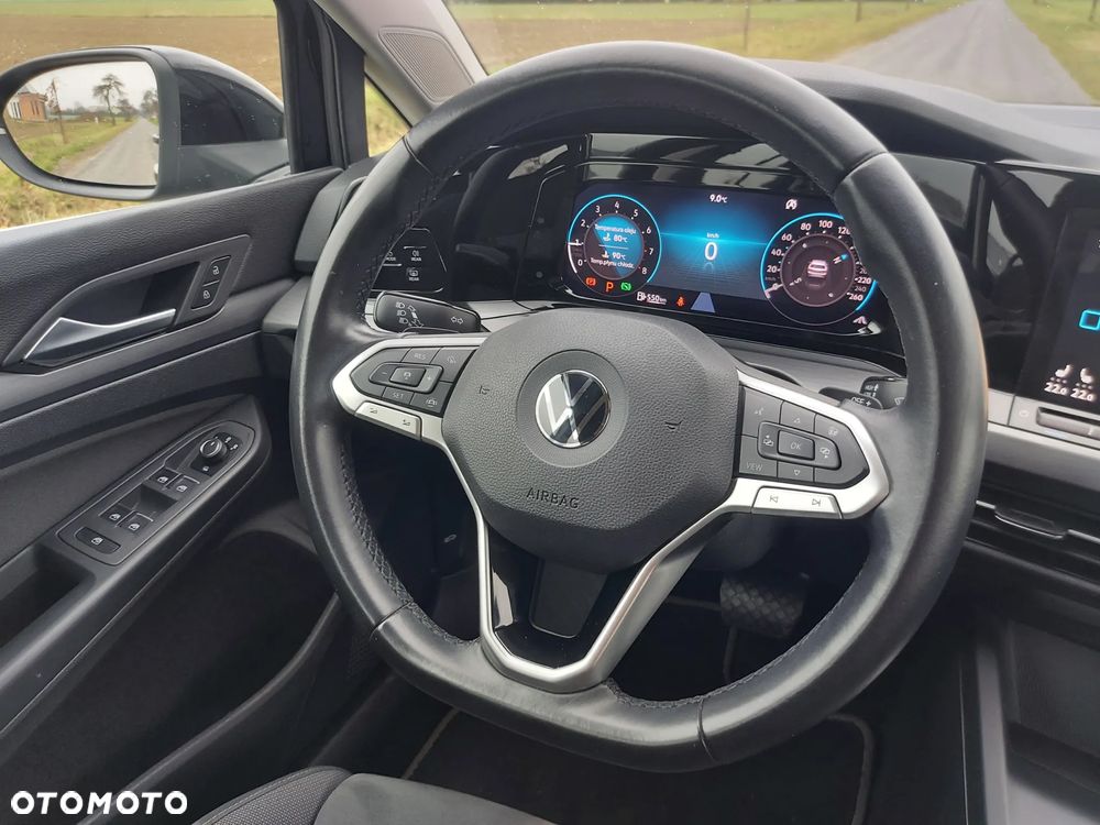 Volkswagen Golf - 17