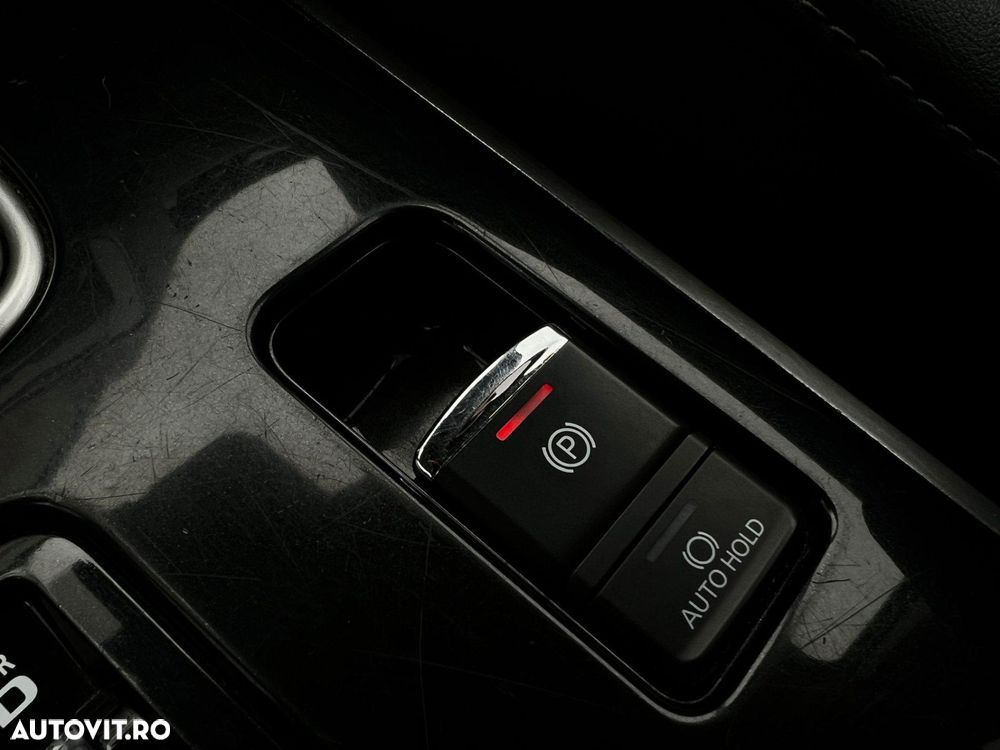 Mitsubishi Outlander - 14