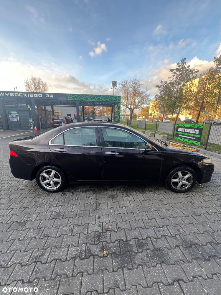Honda Accord 2.0 Executive - 4