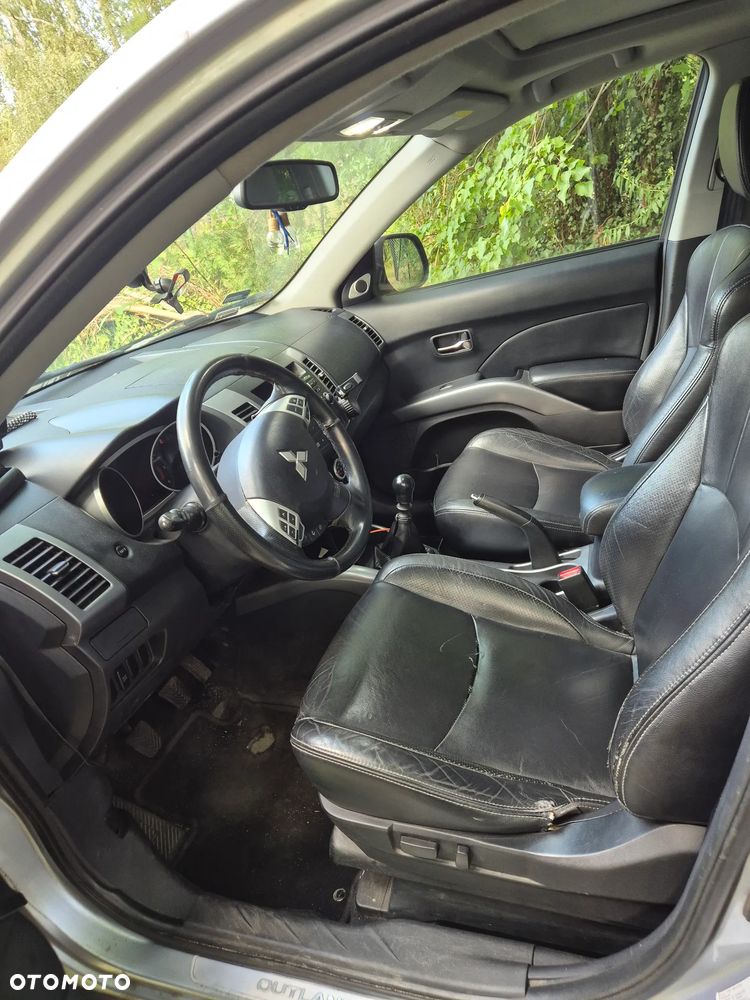 Mitsubishi Outlander 2.0 DID Instyle - 9