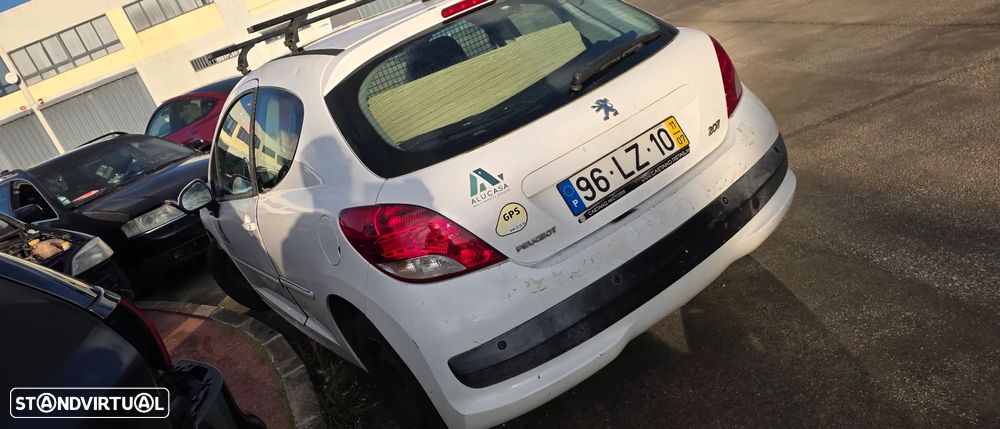 Peugeot 207 1.4Hdi de 2011 para peças - 4