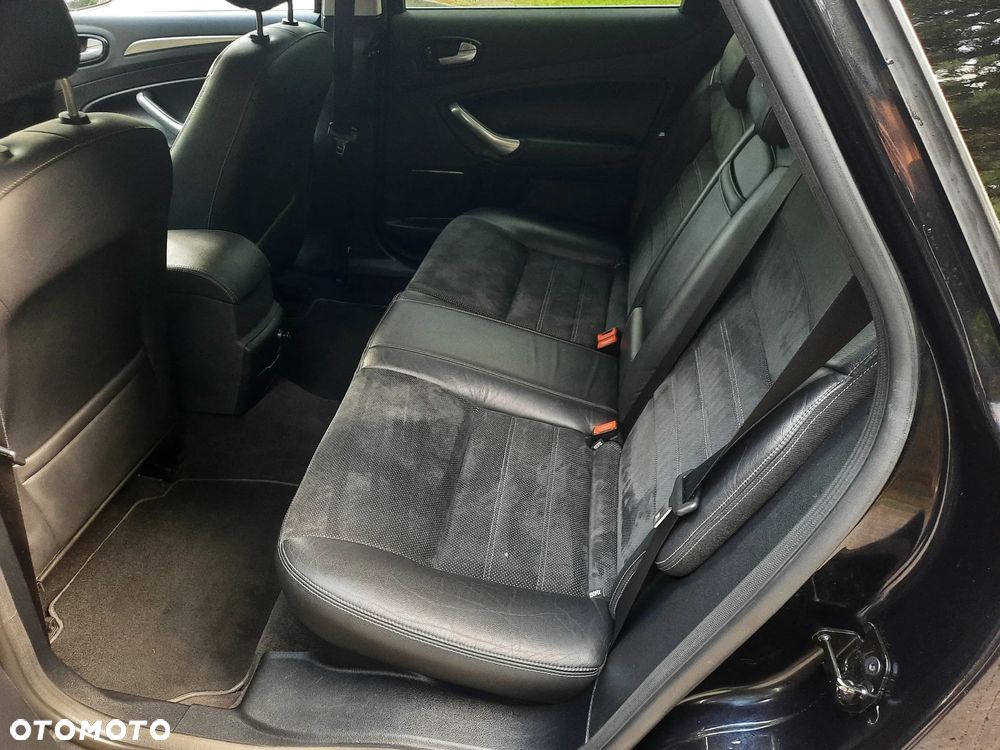 Ford Mondeo 2.0 TDCi Titanium X - 25