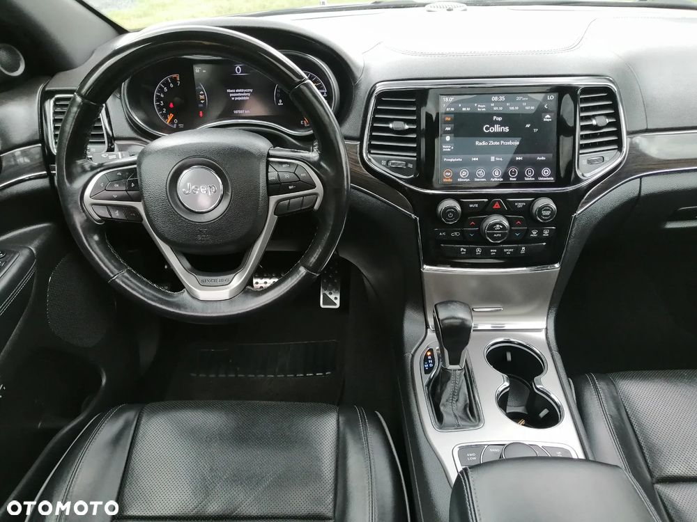 Jeep Grand Cherokee - 15