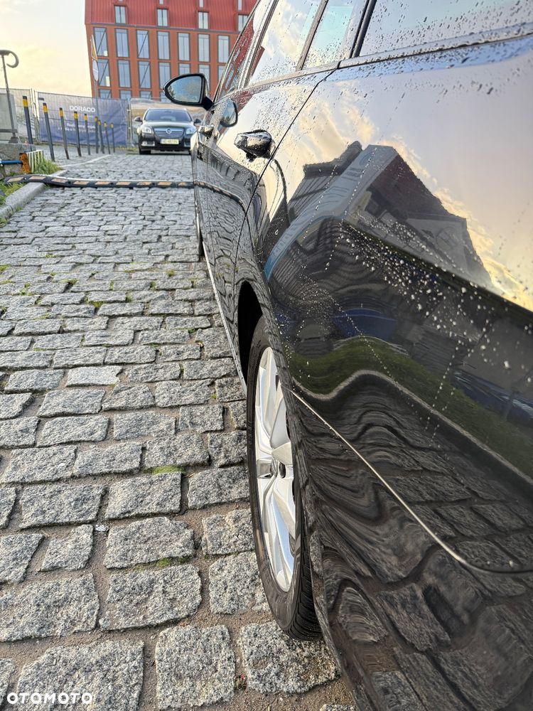 Volkswagen Golf VII 2.0 TDI BMT GTD DSG - 9