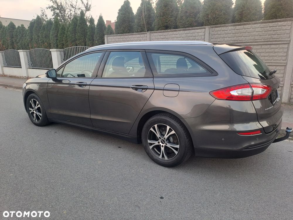 Ford Mondeo - 24