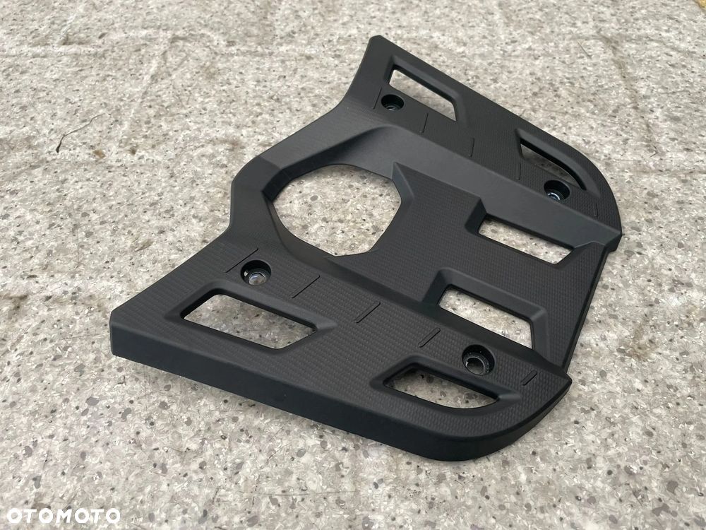Płyta osłona bagażnika CFMOTO MT 800 (nr1404) - 2