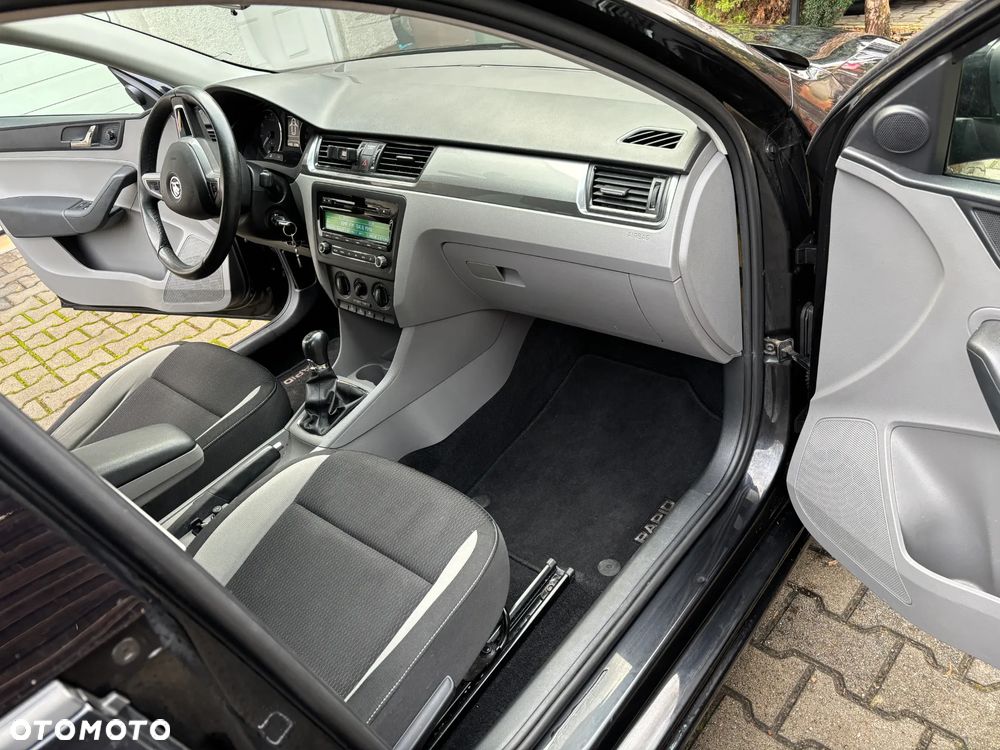 Skoda RAPID Spb 1.2 TSI Ambition - 7